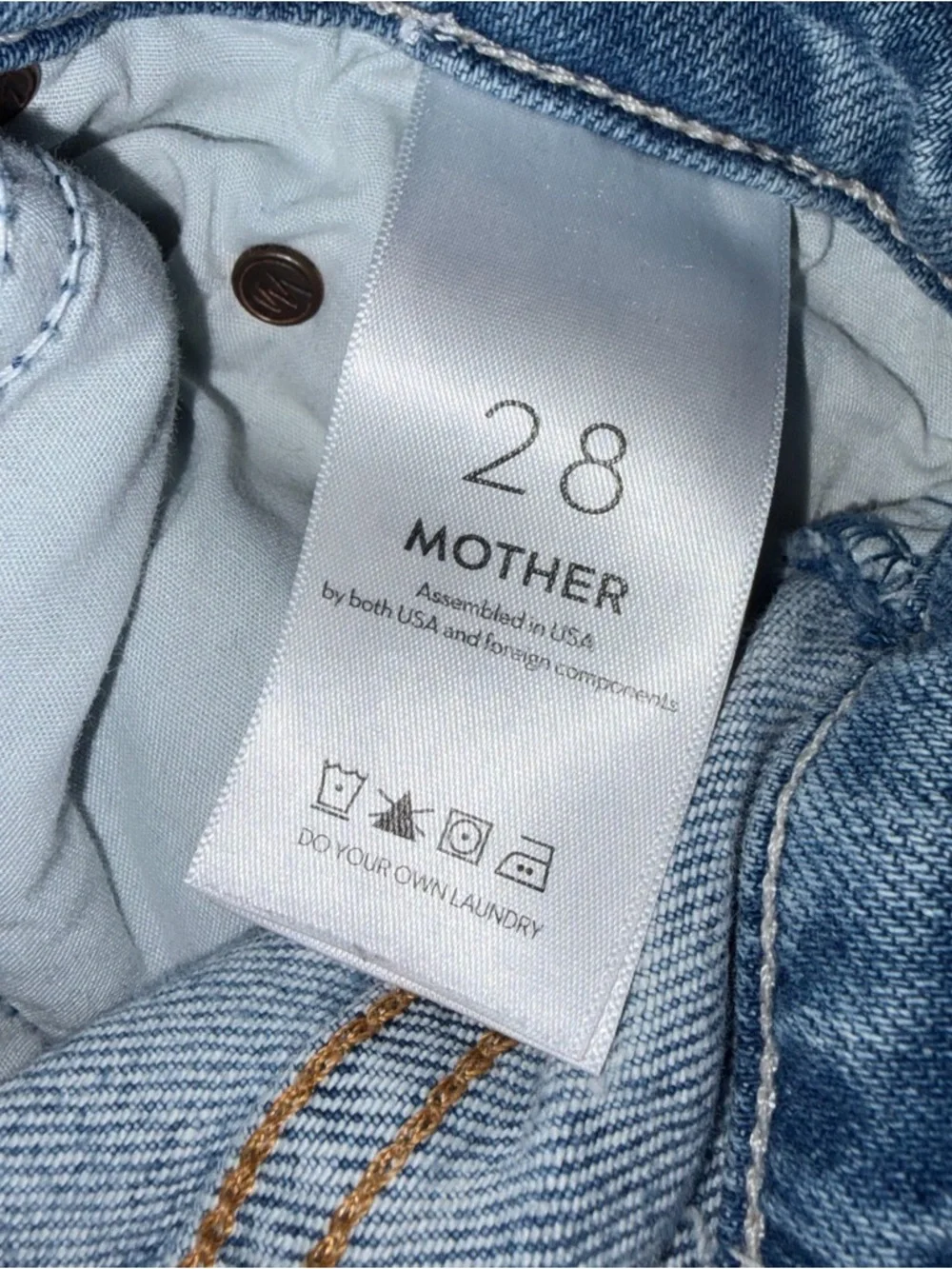 Mother Superior The Tomcat Distressed Ankle Jean in Confession Wash size 28